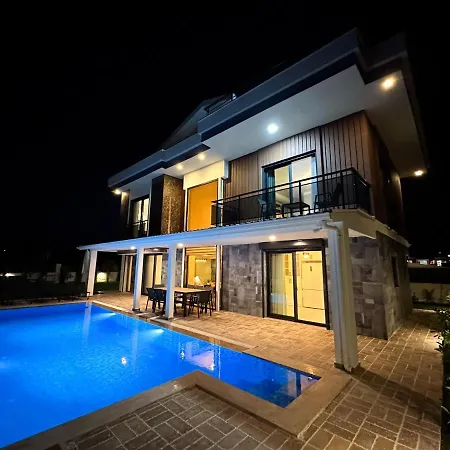 Galaxy Villas In فتحية