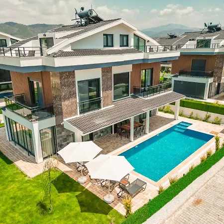 Galaxy Villas In فيلة *