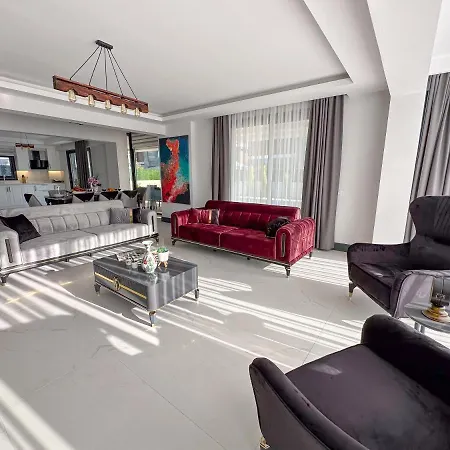 Galaxy Villas In فتحية